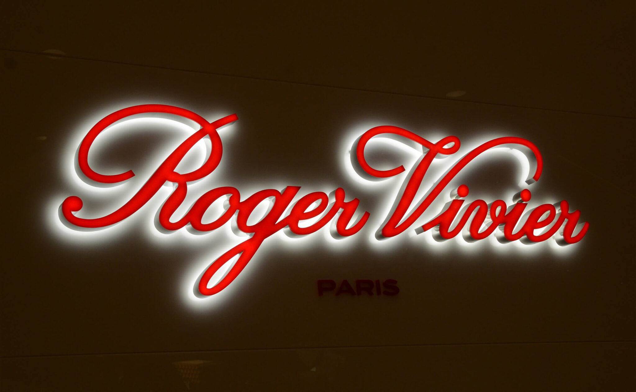 Face & Halo Lit Signs