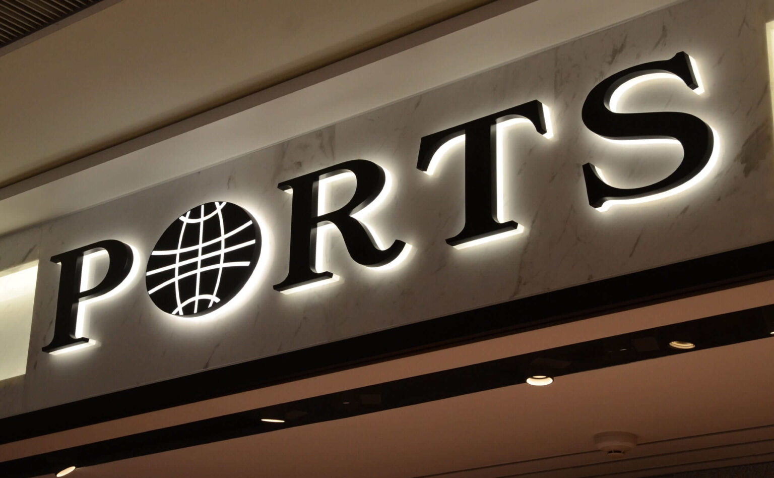 Pro Metal Halo Lit Signs for Ports